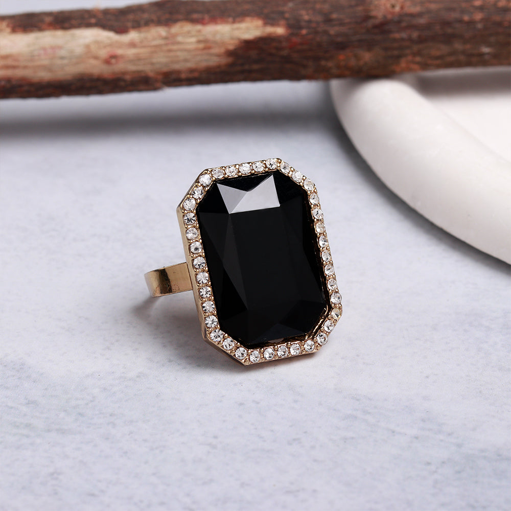 Auric Glow- Stone studded ring