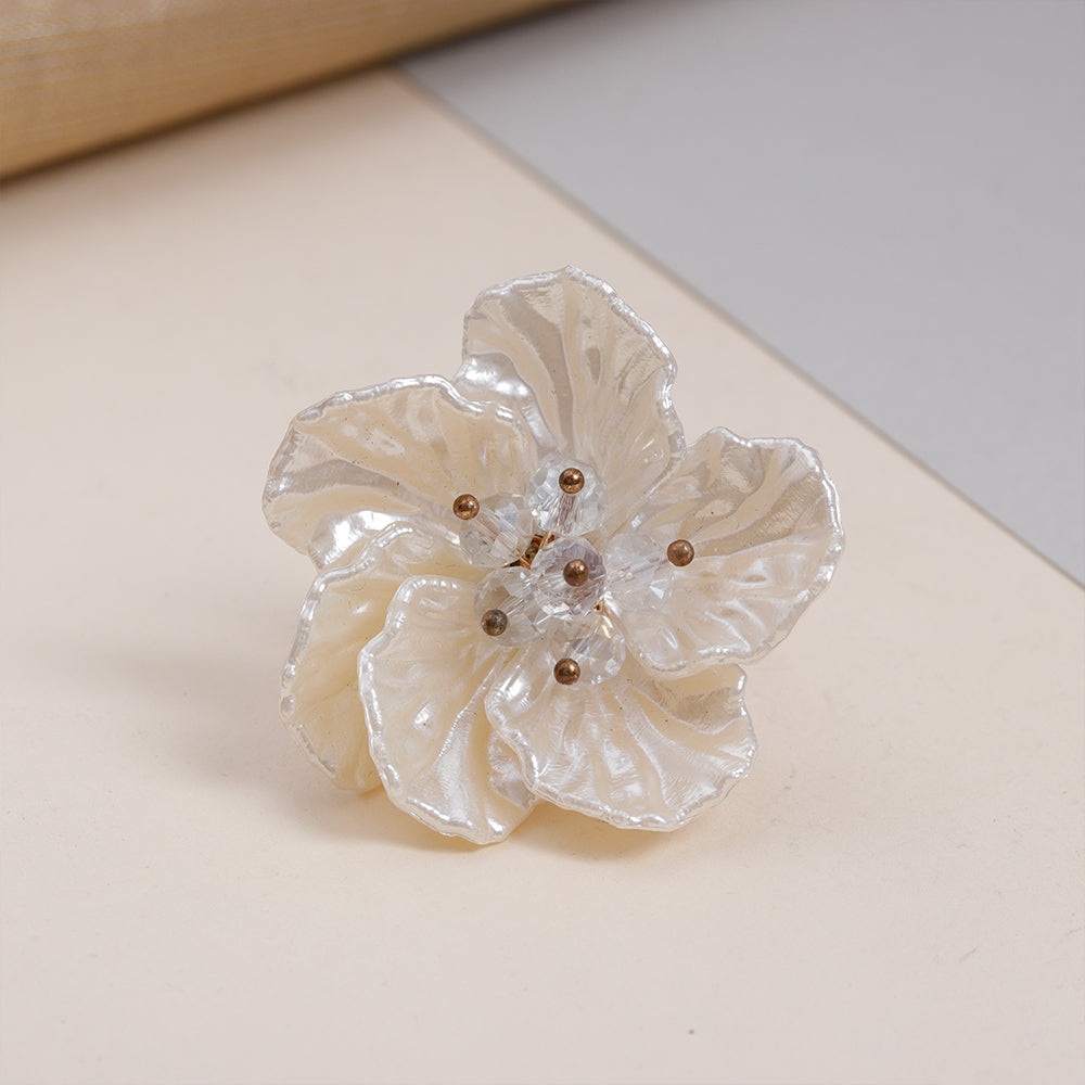 Pure Gleam- Flower shaped ring