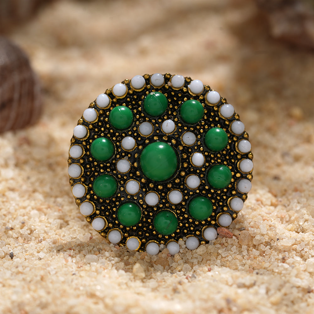 Echo Form- Pearl studded ring