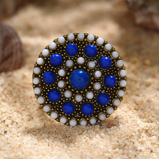 Echo Form- Pearl studded ring