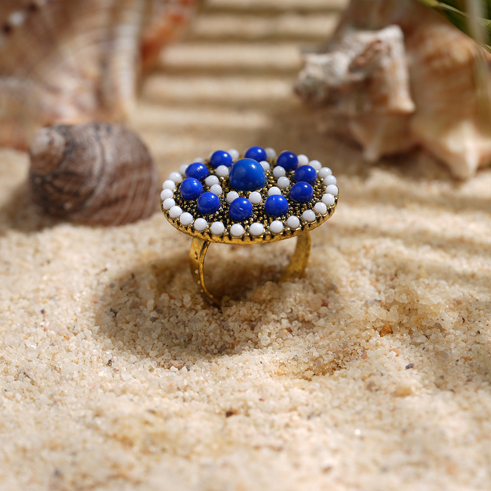 Echo Form- Pearl studded ring