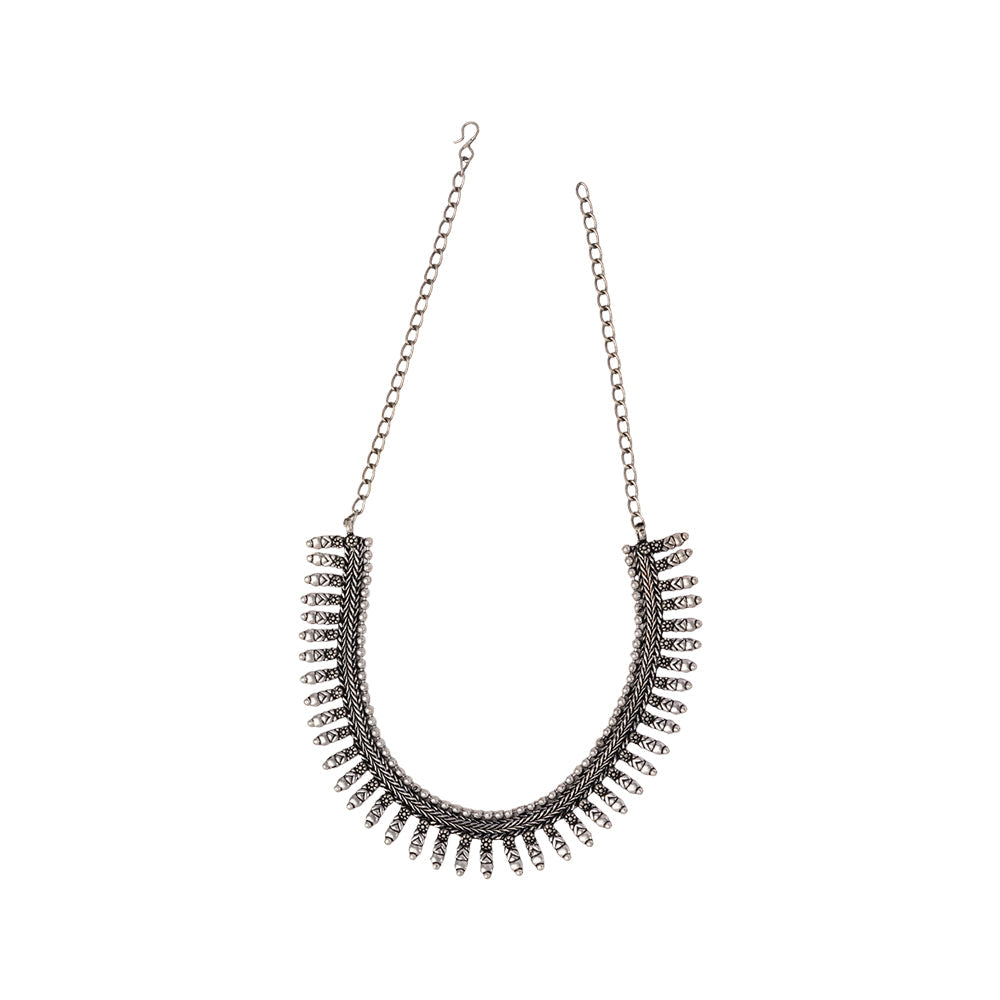 Vanya- Silver toned brass Necklace