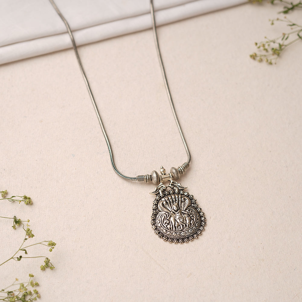 Nirvana- Krishna Oxidised Pendant chain set