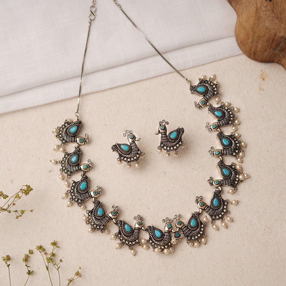Shobhita – Silver-Toned Brass Necklace Set