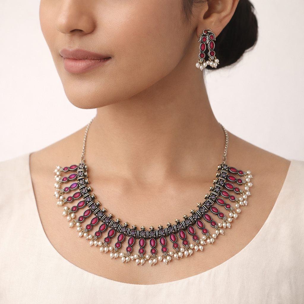 Kanthi – Silver-Toned Brass Necklace Set