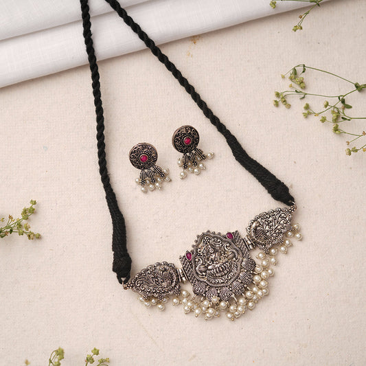 Padmalaya- Stone-Studded Laxmi Motif German Silver Neckpiece set(Red)