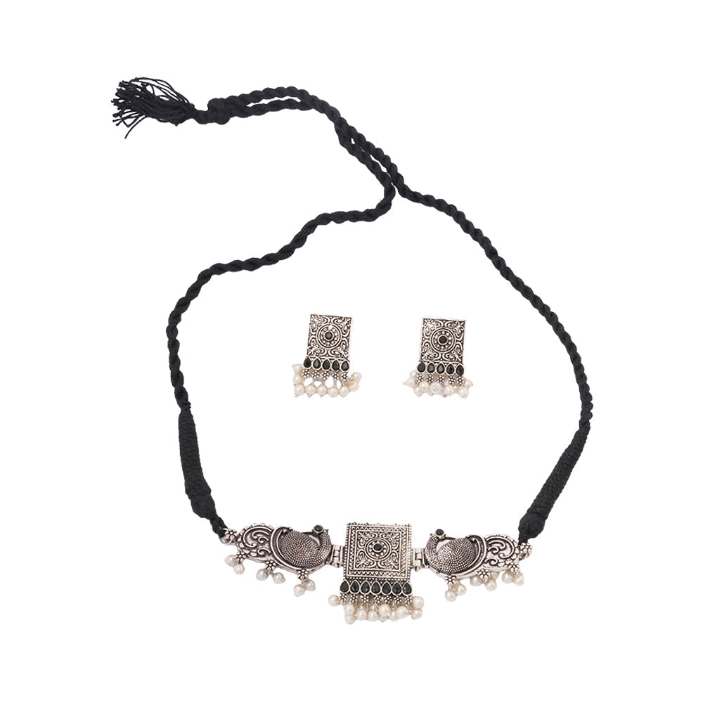 Rasika- Oxidised neckpiece with Earrings (Black)