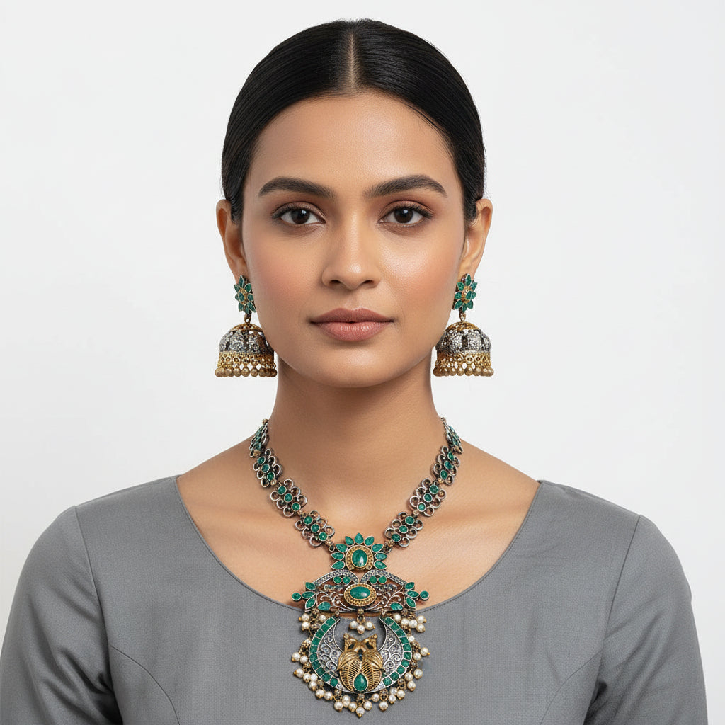 Amrapali- Stone-Studded neckpiece set(Green)