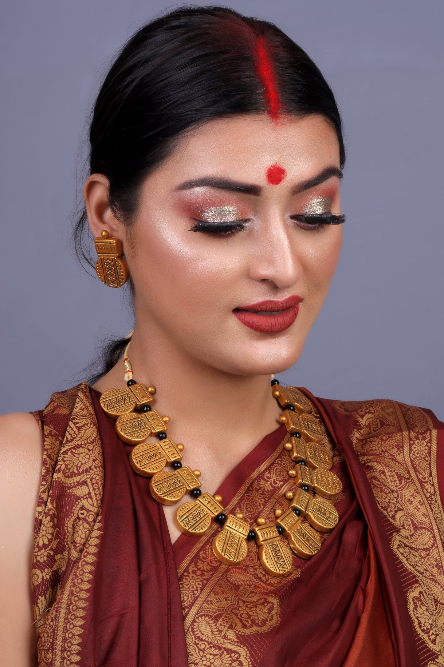 Dhool- Handcrafted Clay Necklace Set