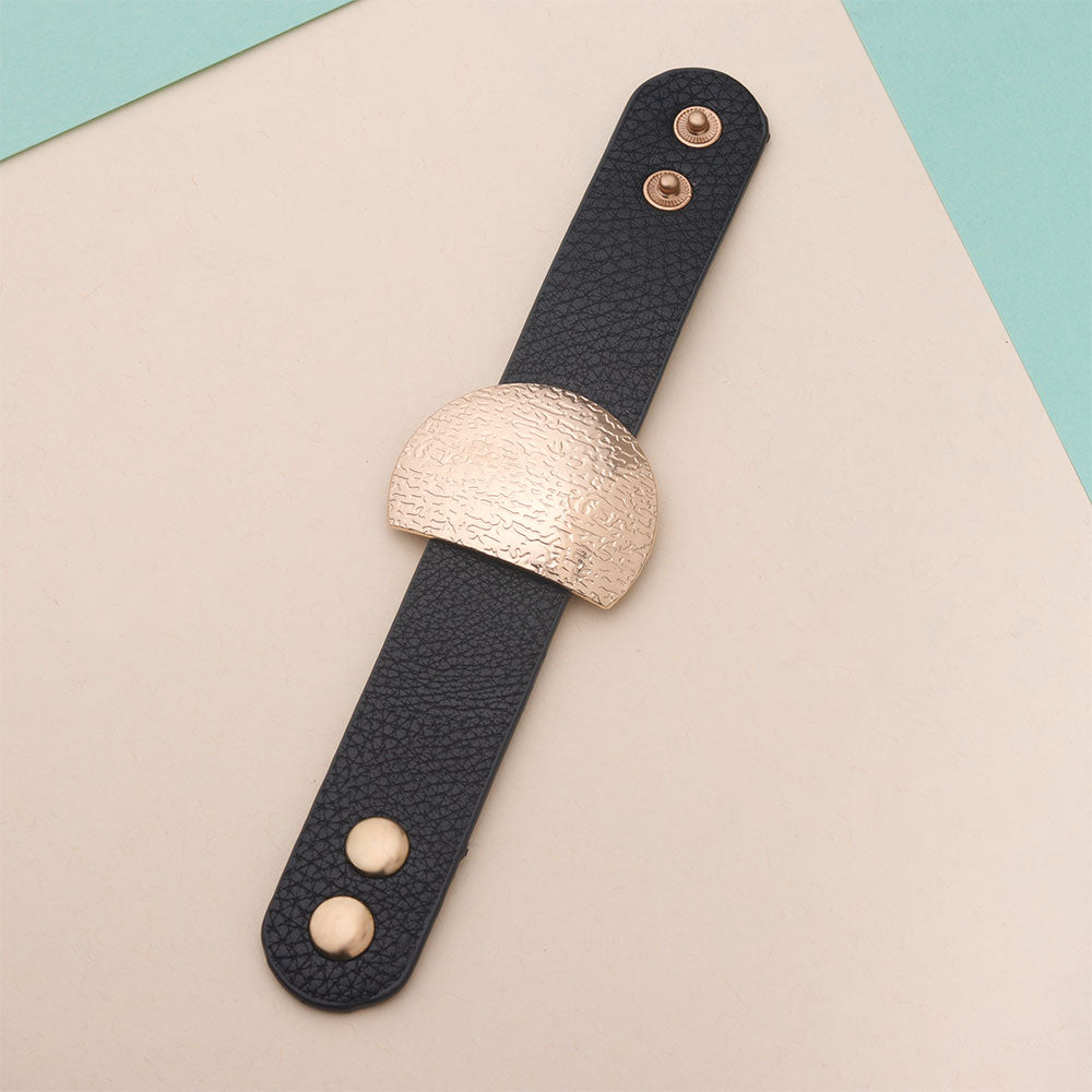 Oak Leather Knot- Statement Leather Bracelet