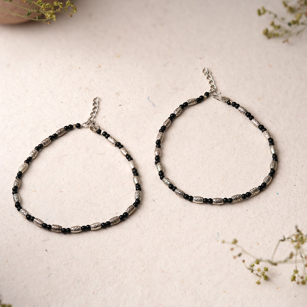 Kaalratna- Oxidised beaded bracelet