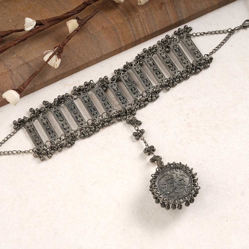 KarKamal – Statement Black Metal Hathphool