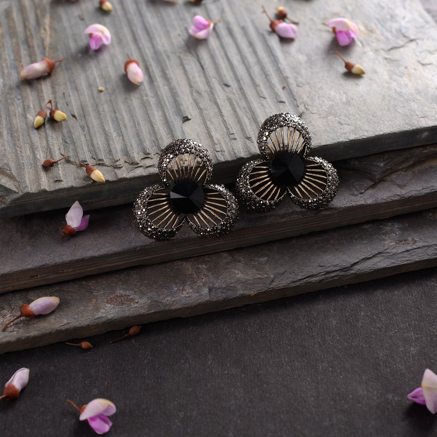 Lily Gleam- Stone studded stud earrings