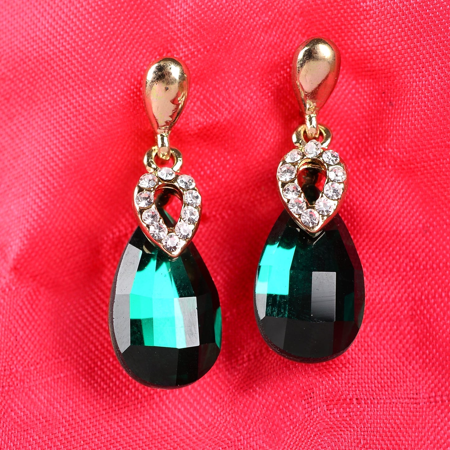 Dazzeling Diva- Stone Studded dangler earrings