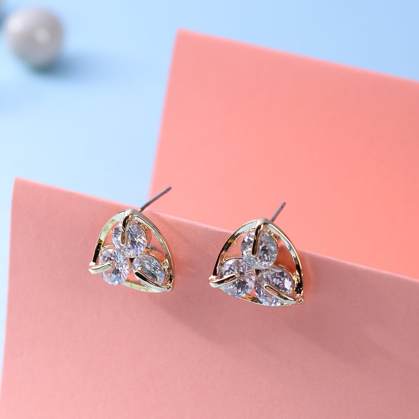 Floral Dust- Stune stud stud earrings