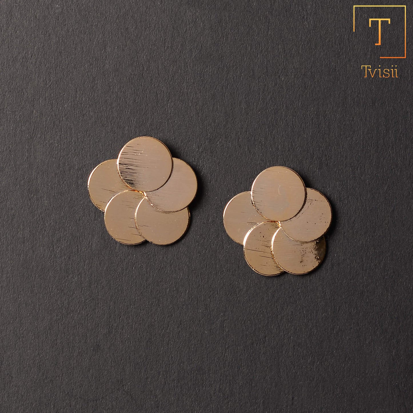 Lustre Dot- Stone studded stud earrings