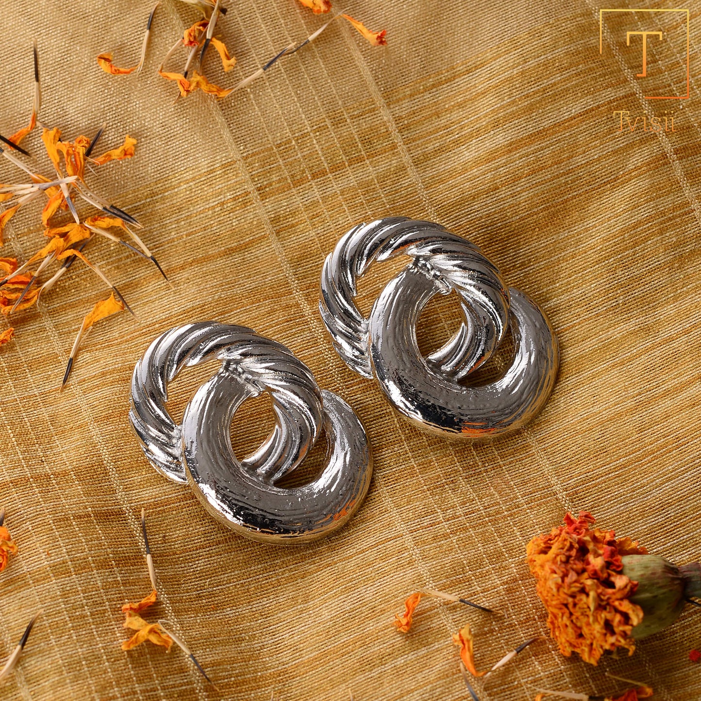 Loop Locked- loop Stud earrings