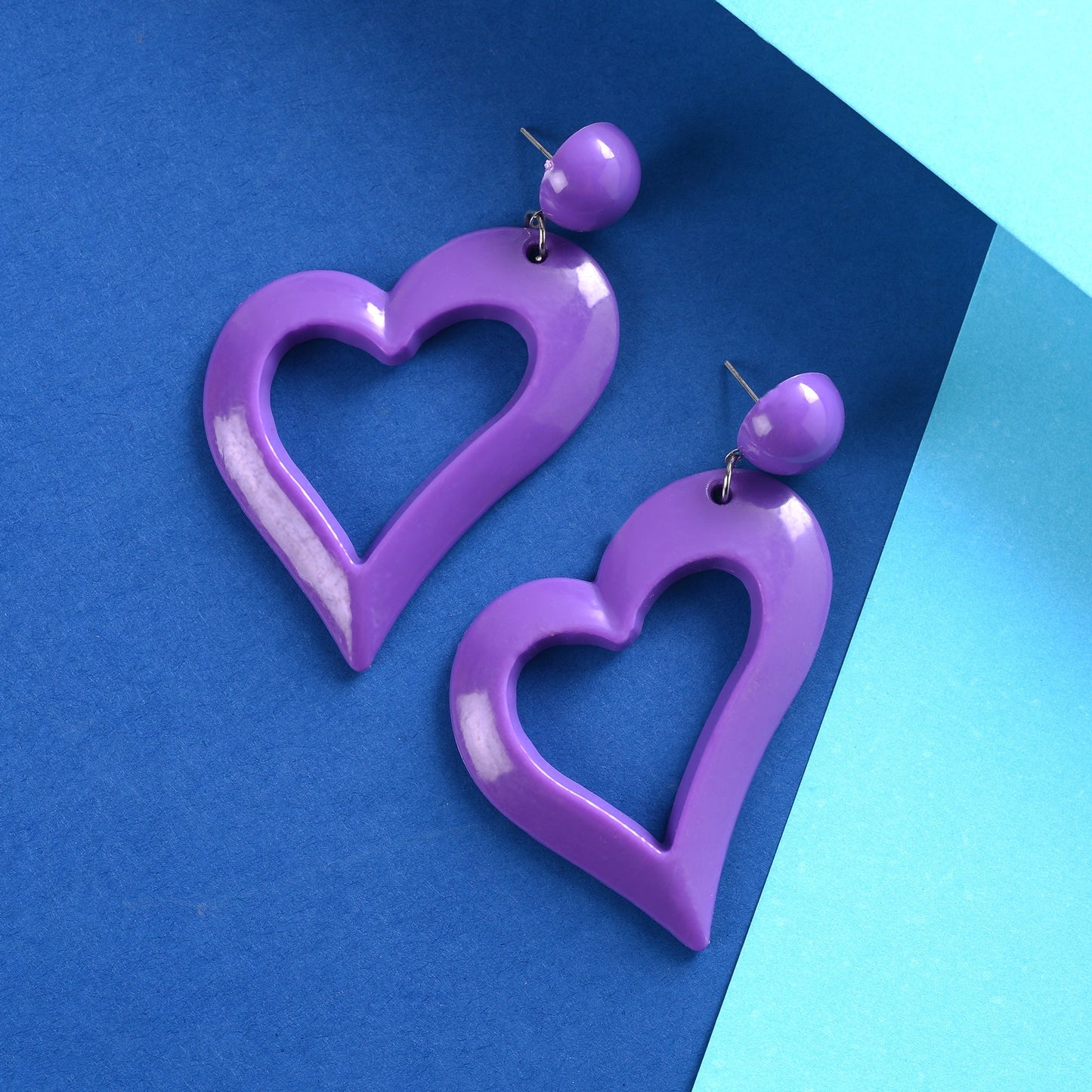 Hey Heart- Heart shaped dangler earrings