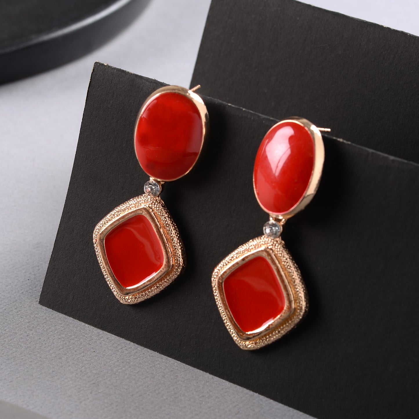 Pop Beam- Vibrant rhombus dangler earrings