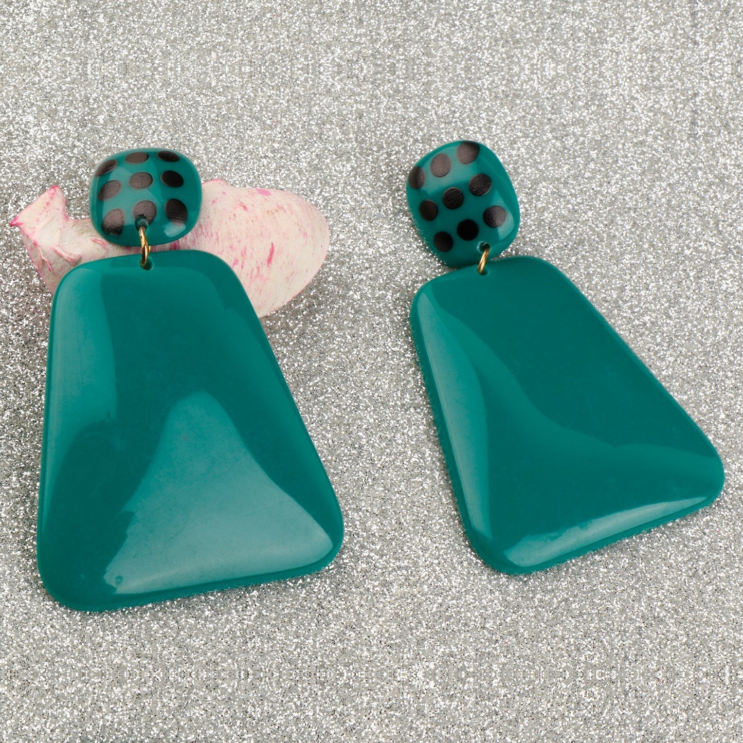 Gentle Glide- Shiny dangler earrings (Green)