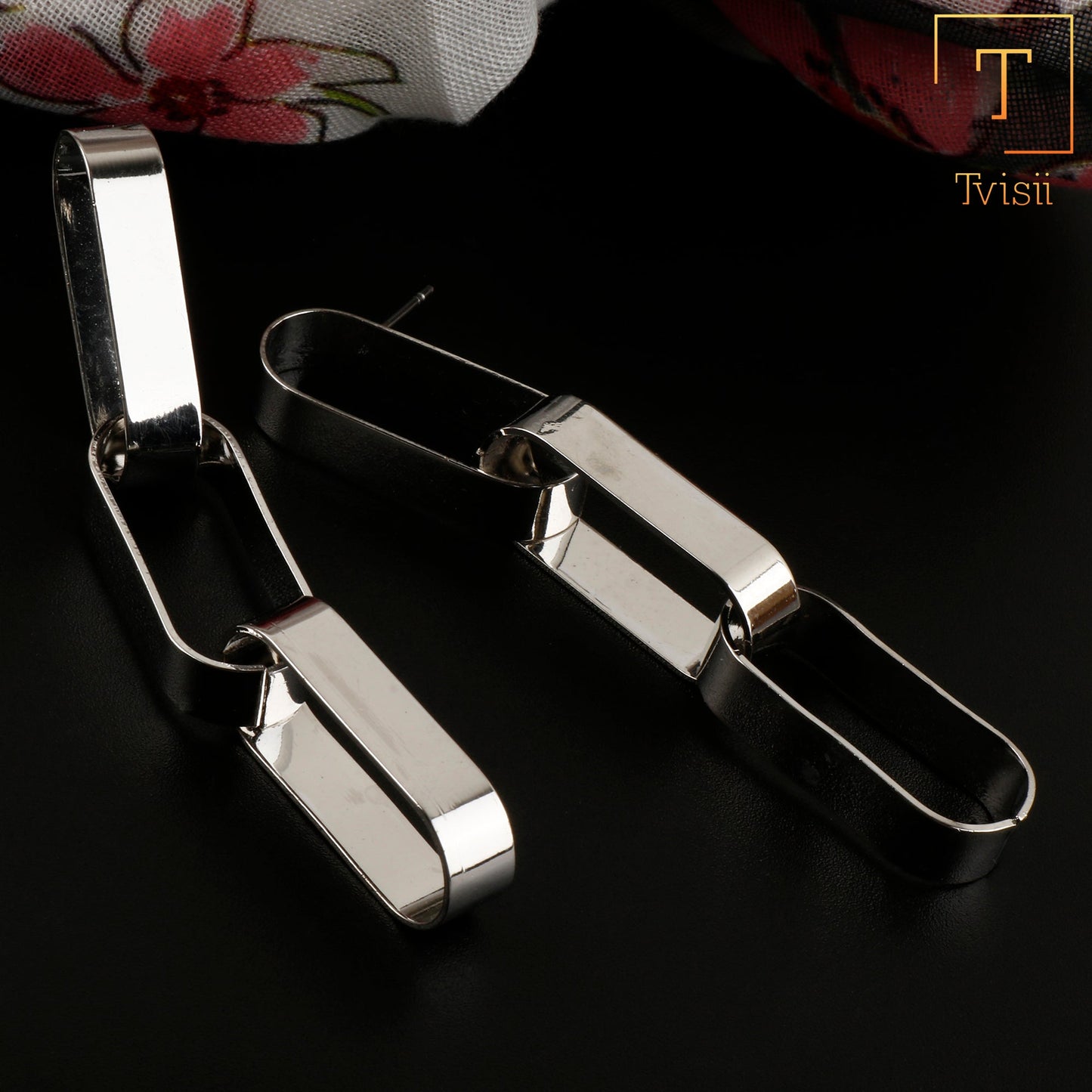 Chain Charm- interlocked chain dangler earrings