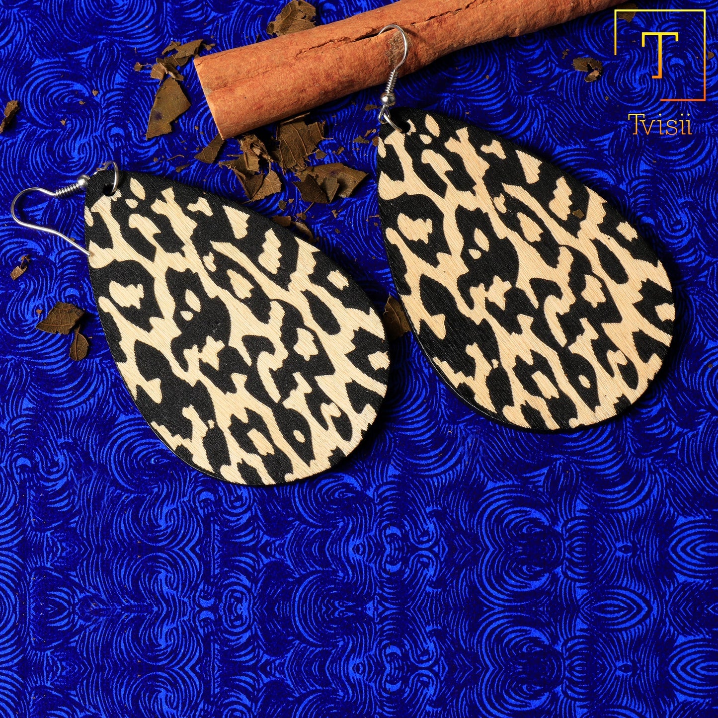 Jungle Glow- Animal prind dangler earrings