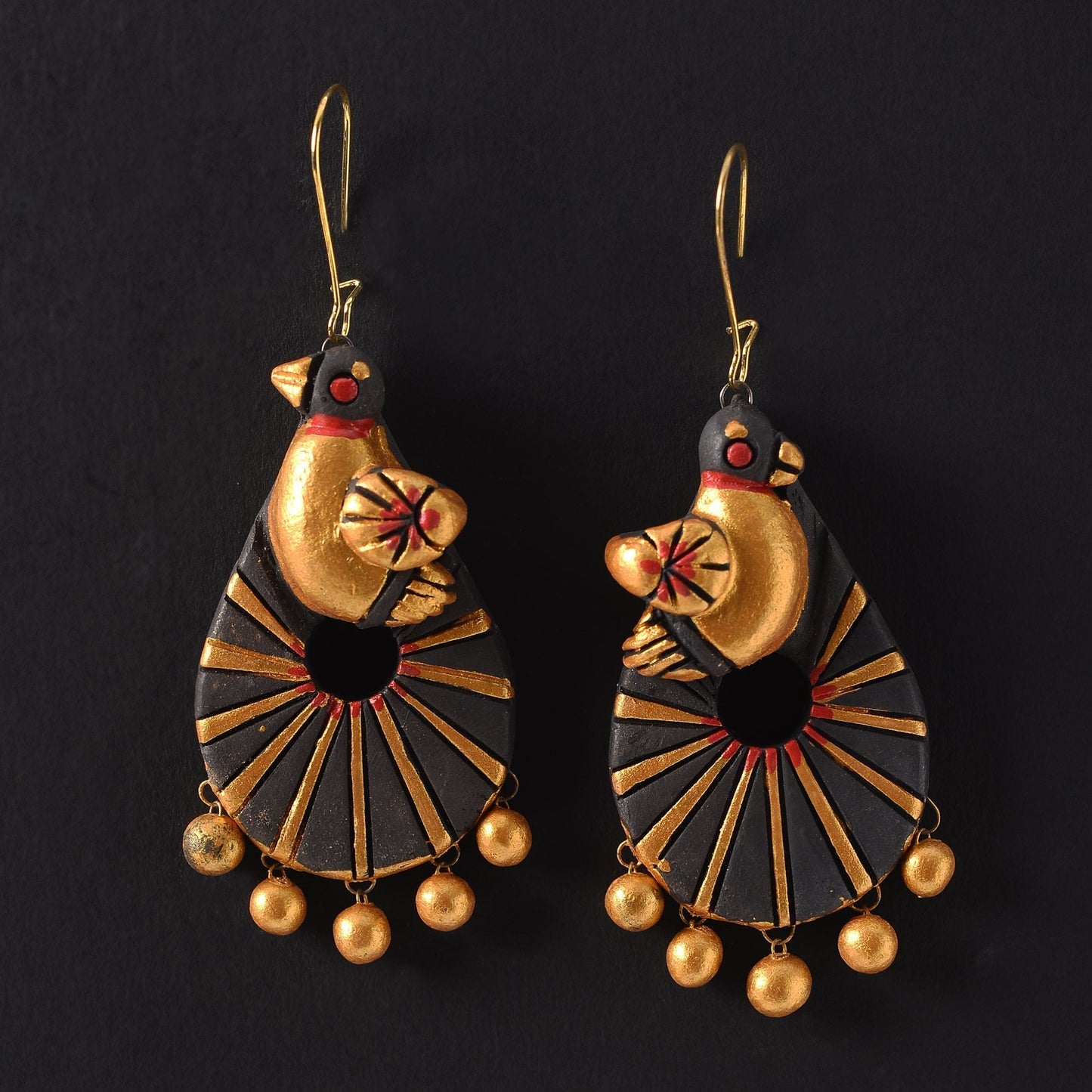 Vasundhue- Handcrafted Clay Dangler Earrings