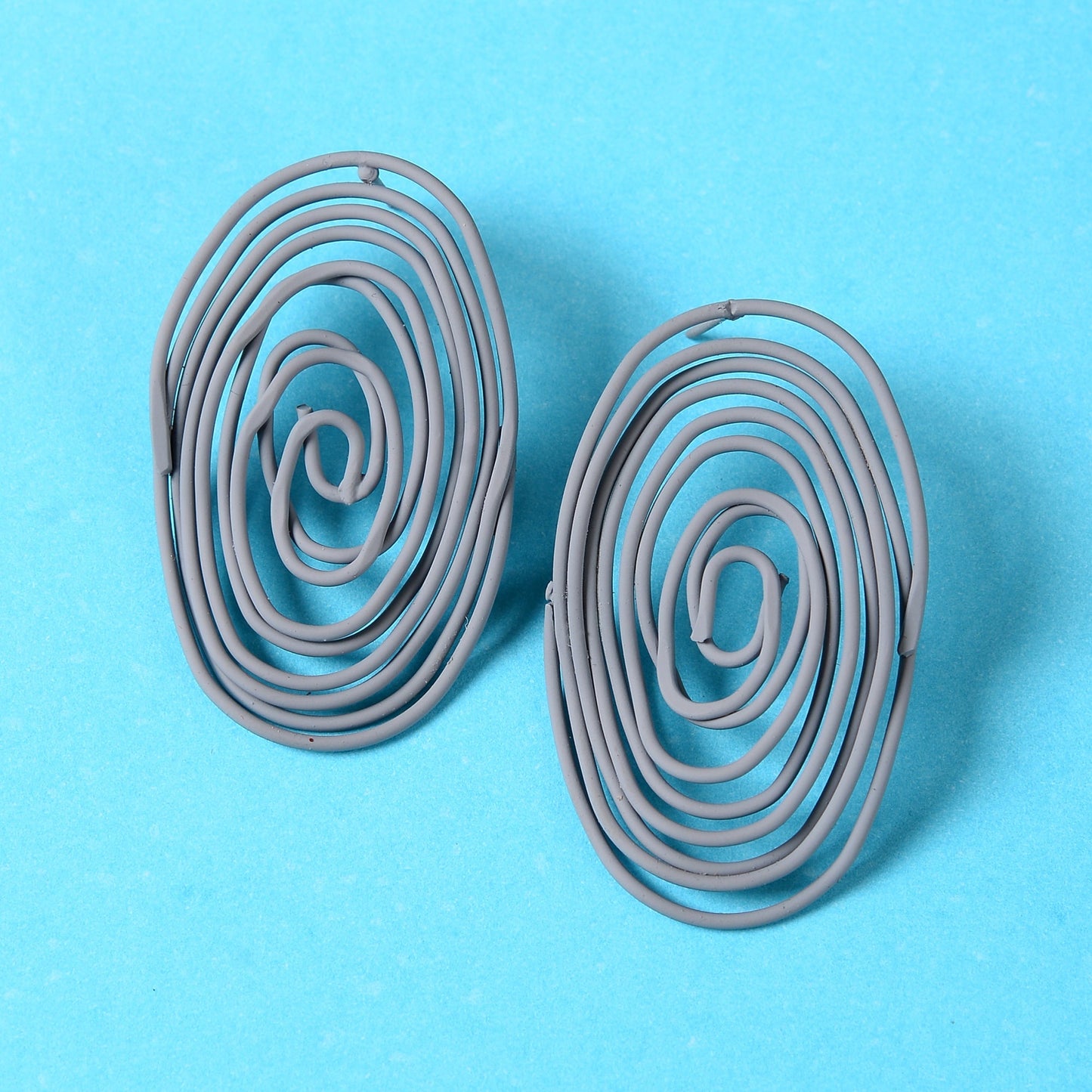 Swirly suits- Swirly stud earrings