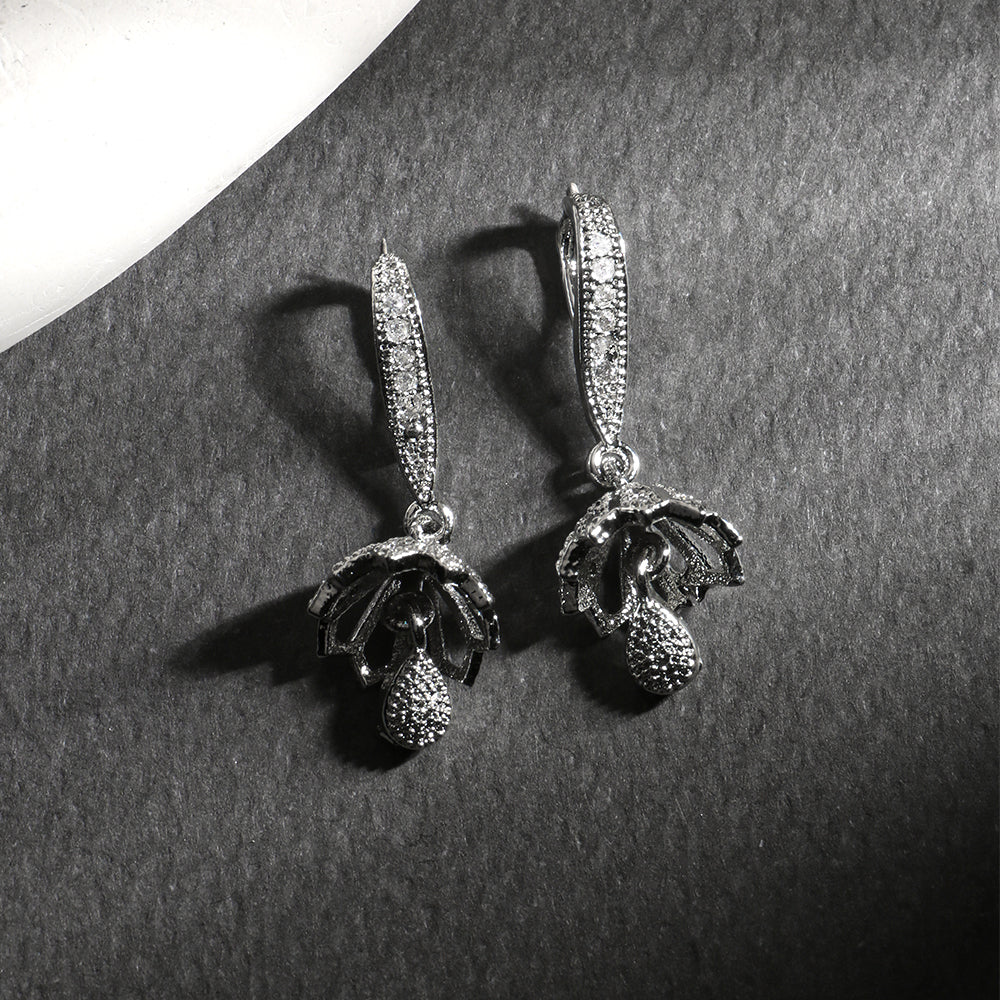 Nyra- Stone studded dangler earrings