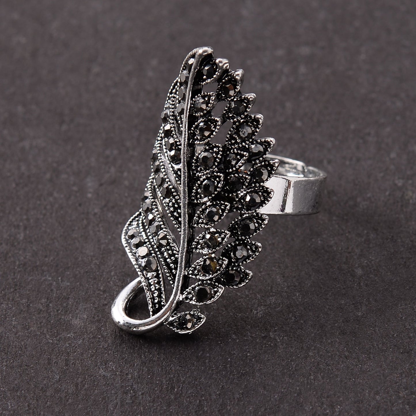 Ragini- Silver oxidised ring