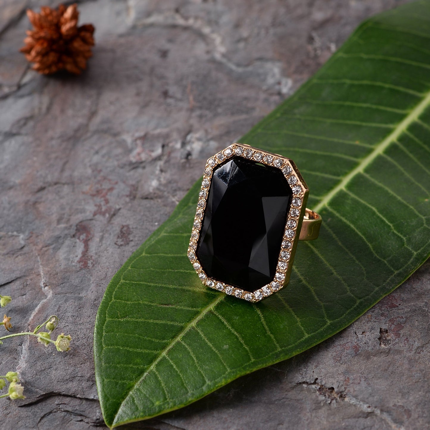 Auric Glow- Stone studded ring