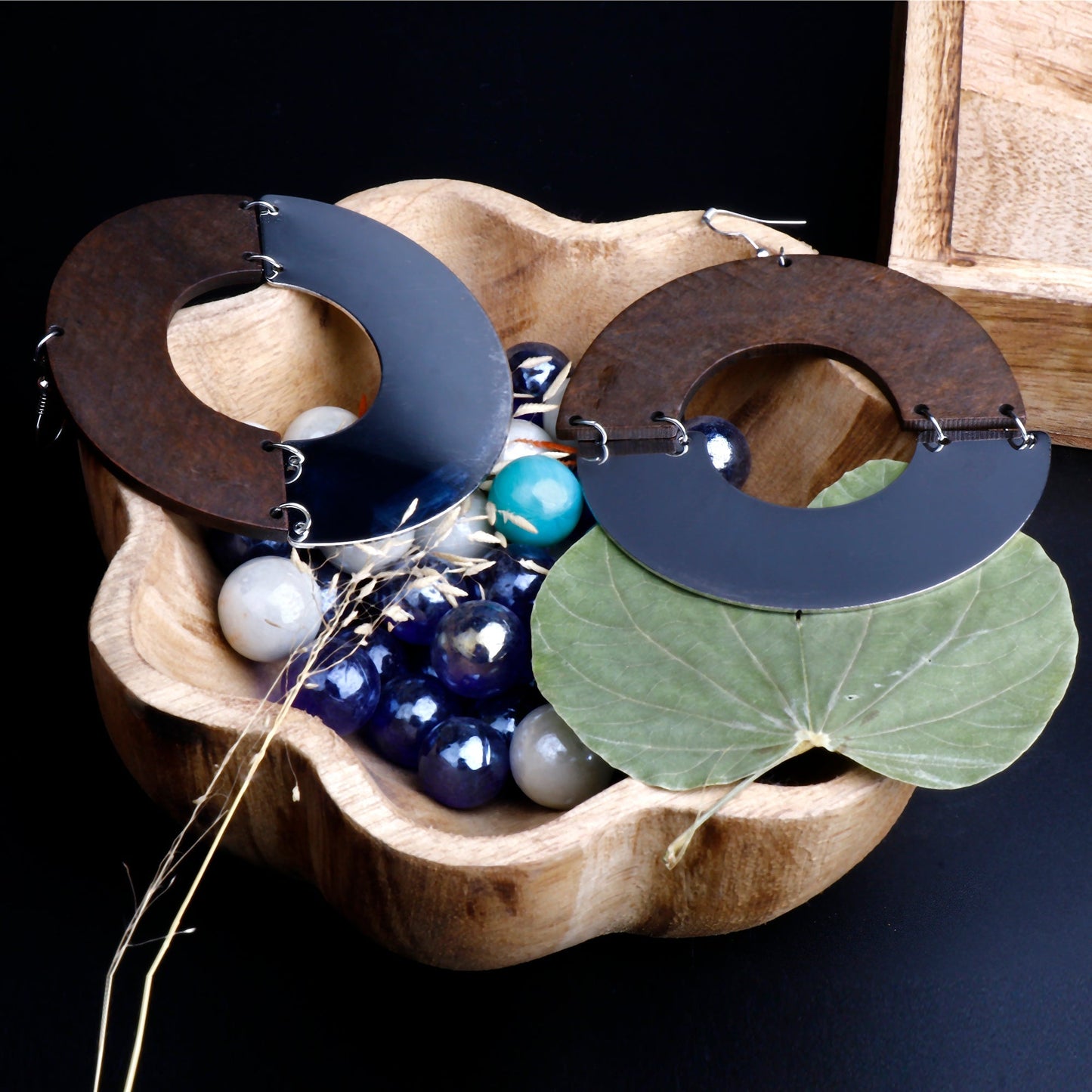 Contrast culture- wooden dangler earrings