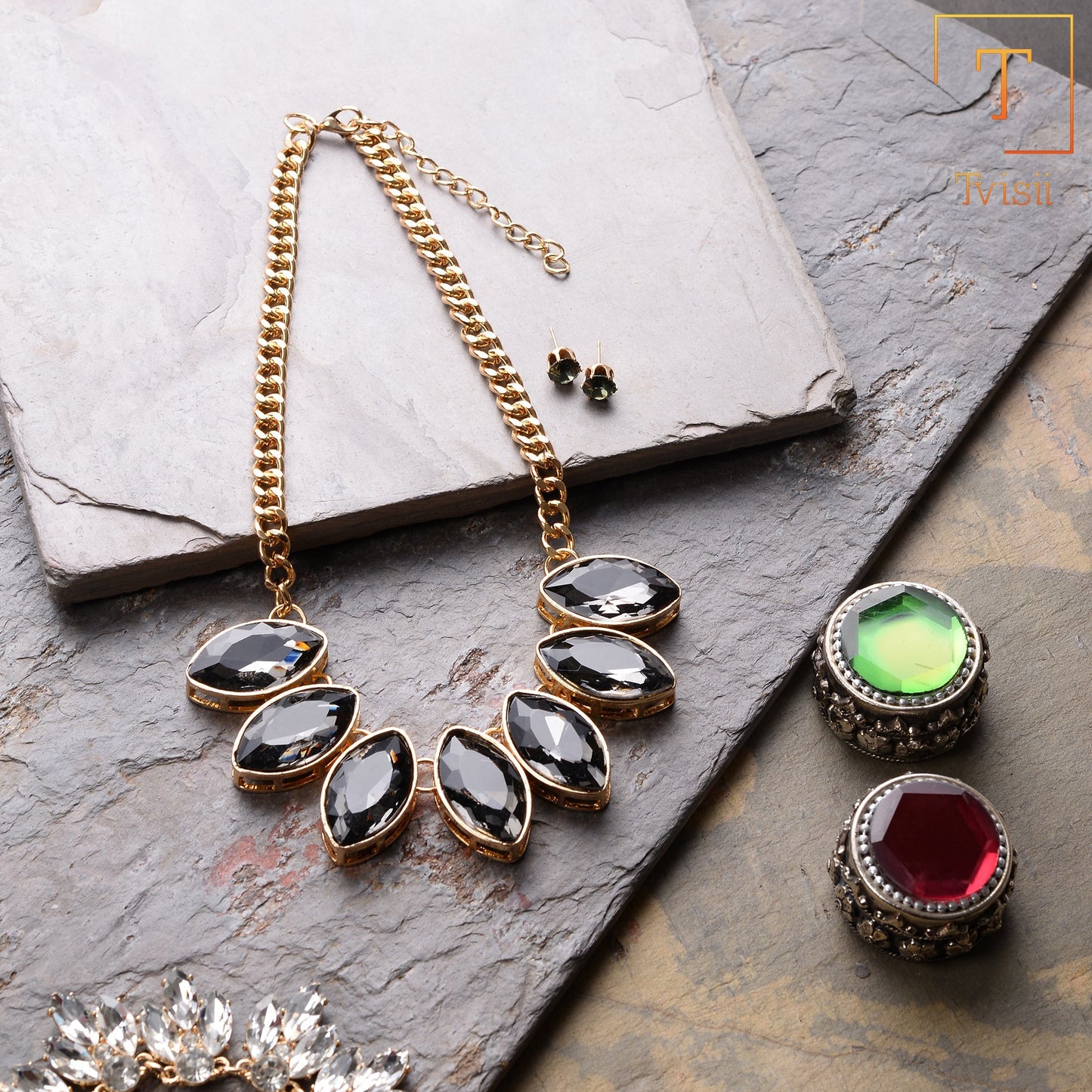 Golden Heirloom- Stone studded Statement Neckpiece
