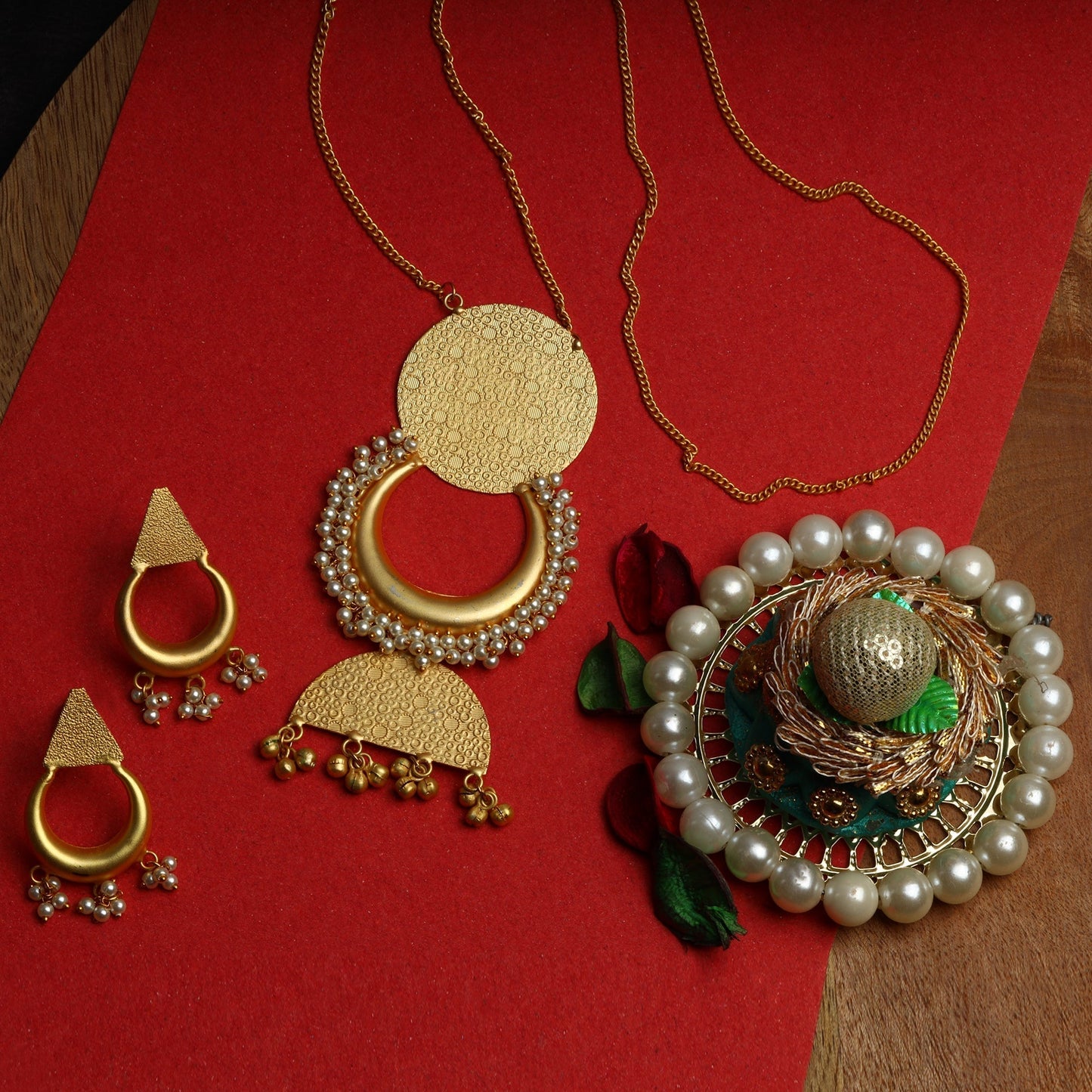 Malvika- Hanging Pearl Chain Neckpiece Set
