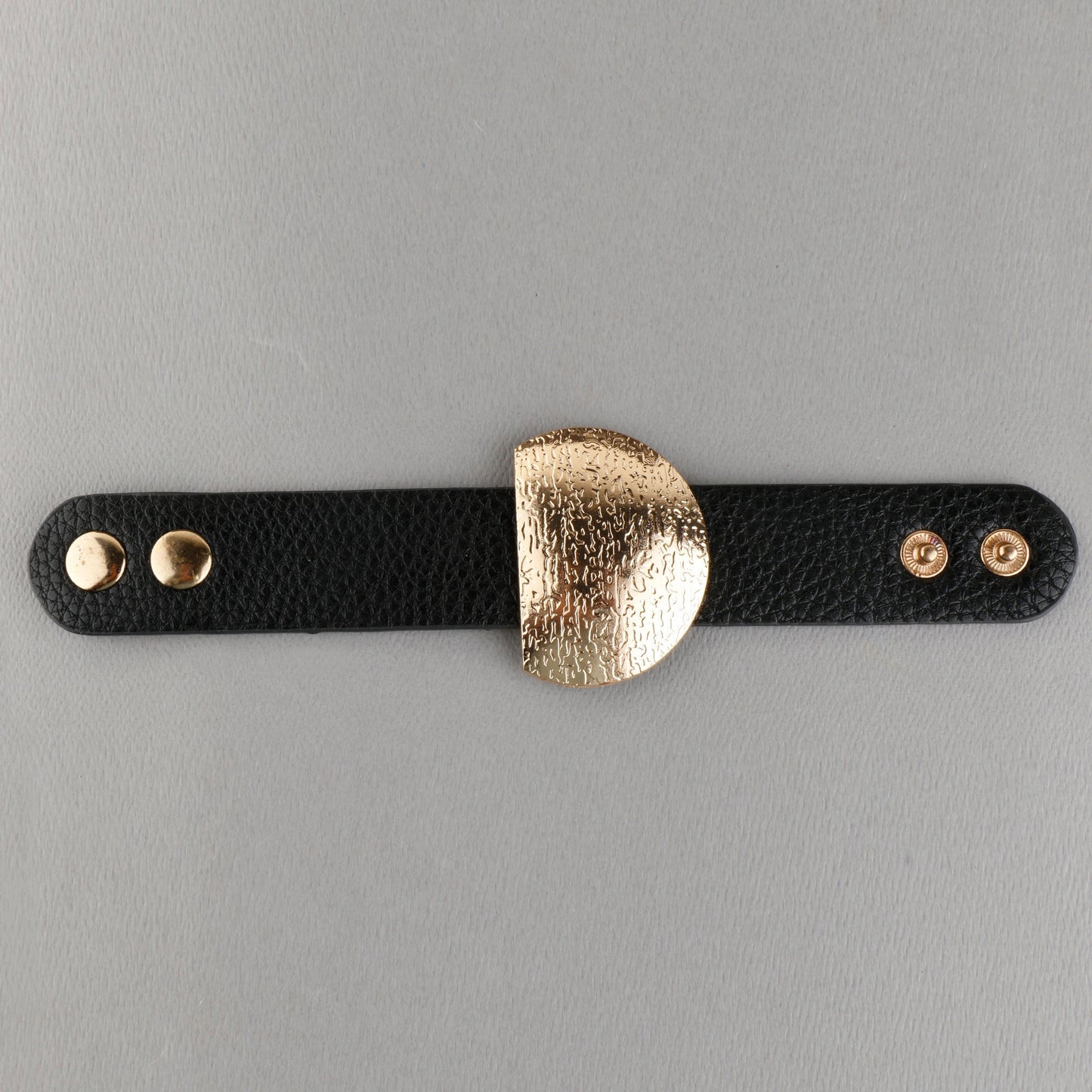 Oak Leather Knot- Statement Leather Bracelet