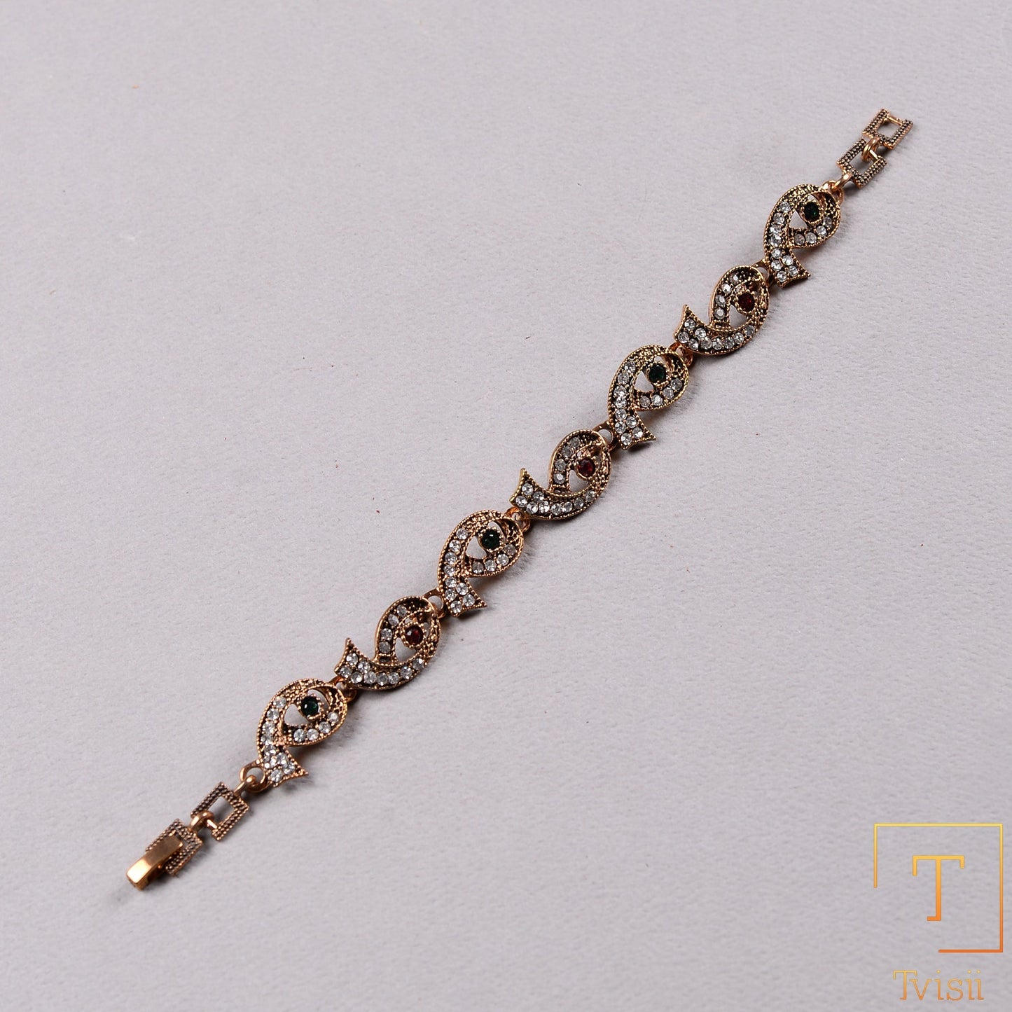 Refined Line- Sleek golden bracelet