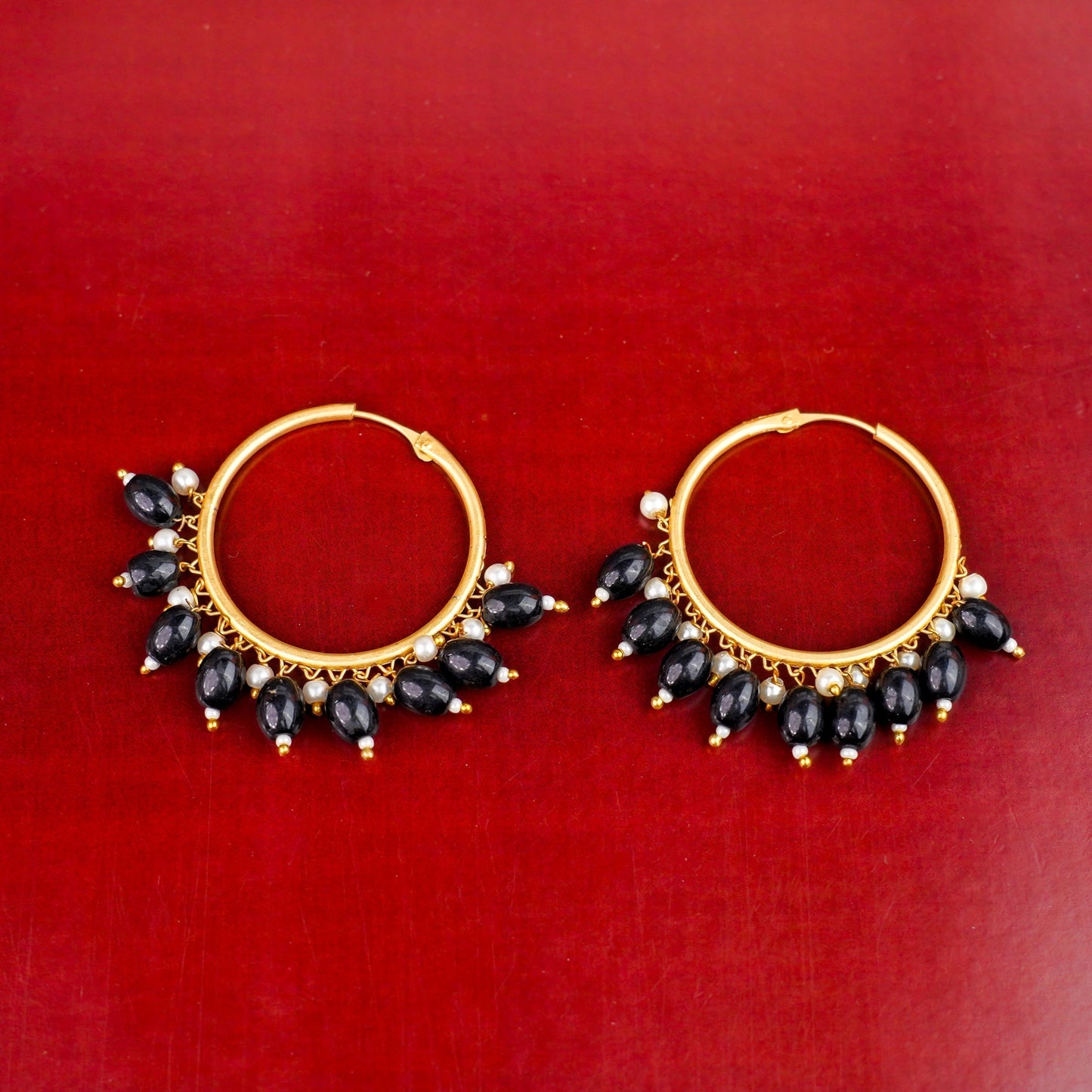 Zoya – Hanging Pearl Hoop Earrings