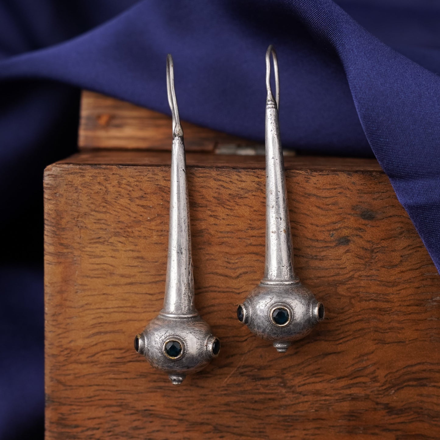 Somya- Silver Brass Oxidised dangler earrings(Blue)