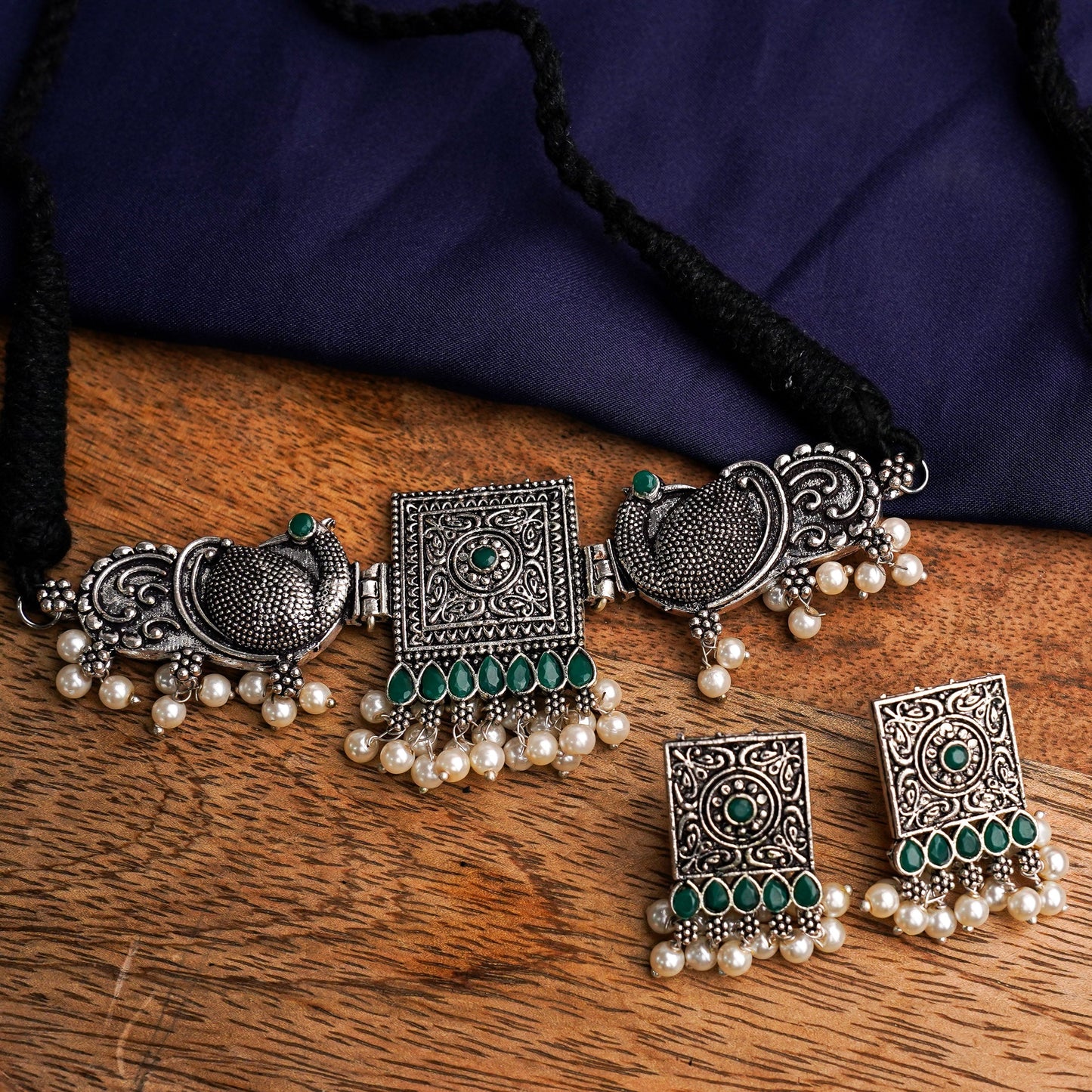Rasika- Oxidised neckpiece with Earrings (Green)