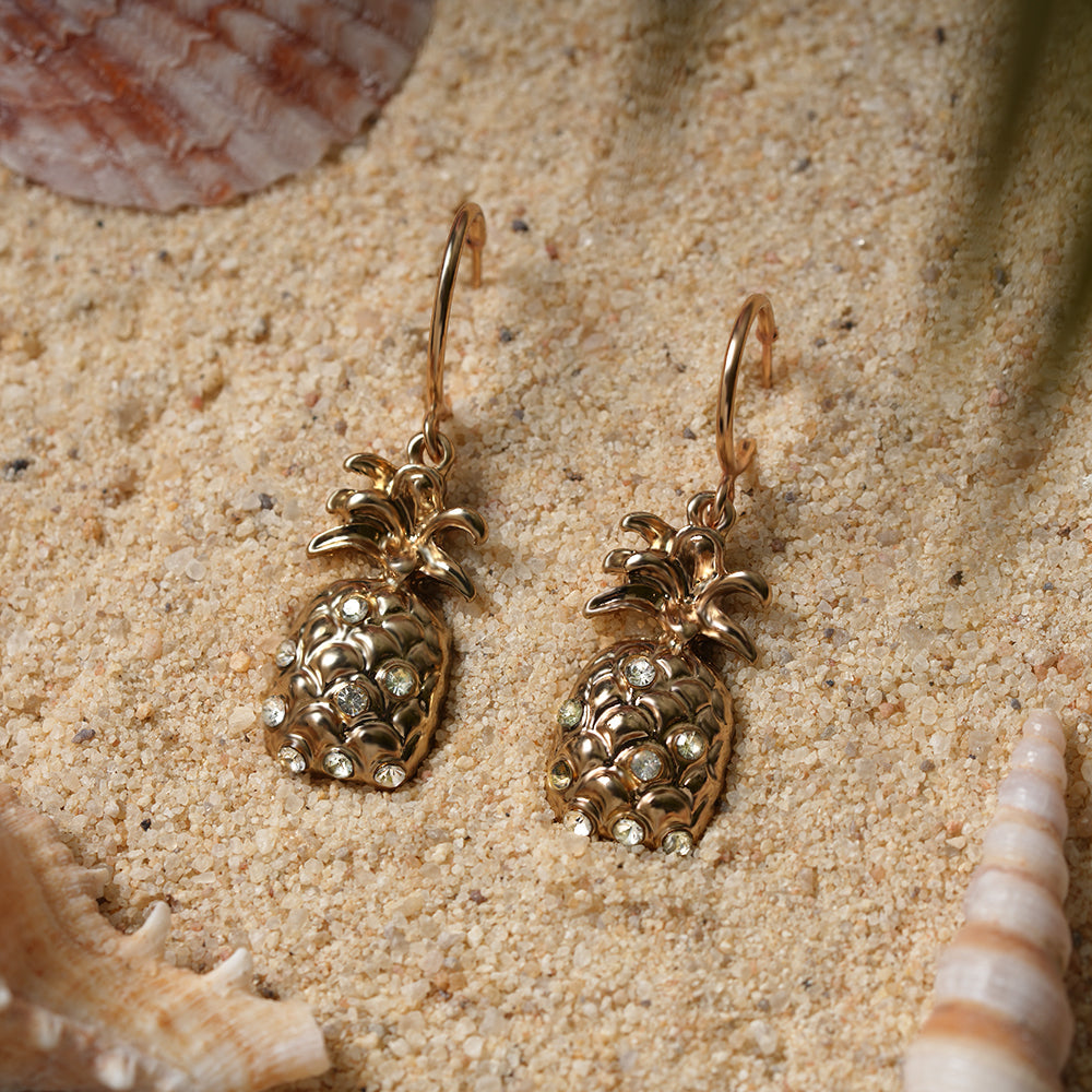 Golden Edge- Golden Dangler Earrings