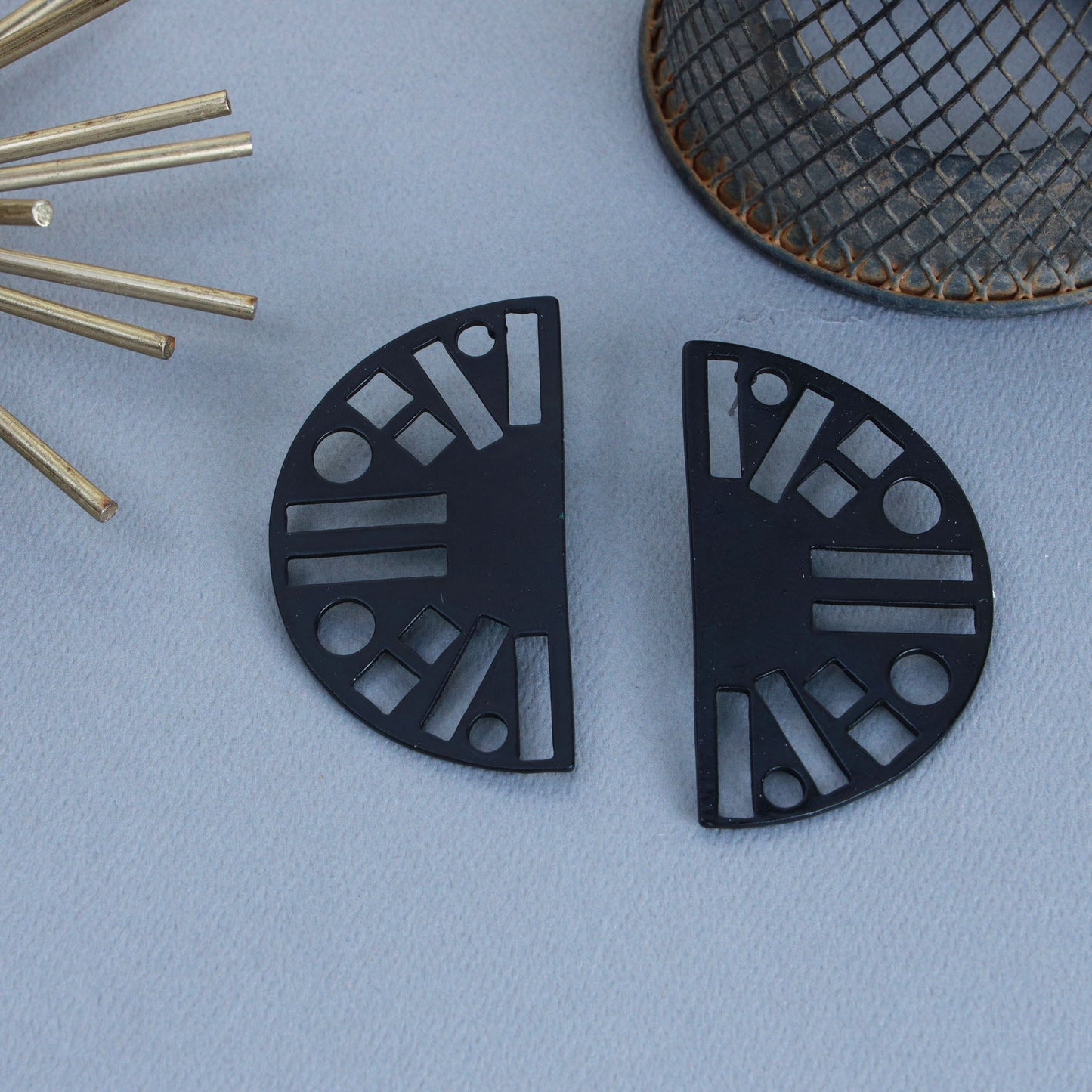 Luna dew- Semi- Circle Stud Earrings